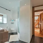 La Belle Maison