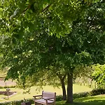 La Belle Maison Bed and breakfast