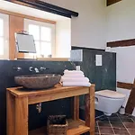 La Belle Maison Bed and breakfast