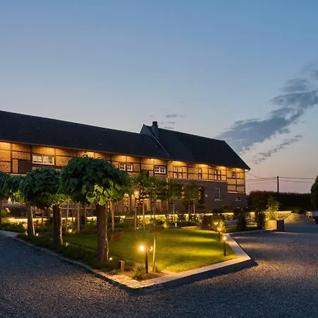 La Belle Maison Bed & Breakfast