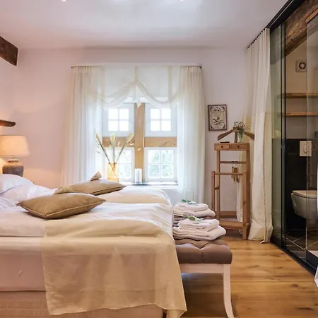 La Belle Maison 3*